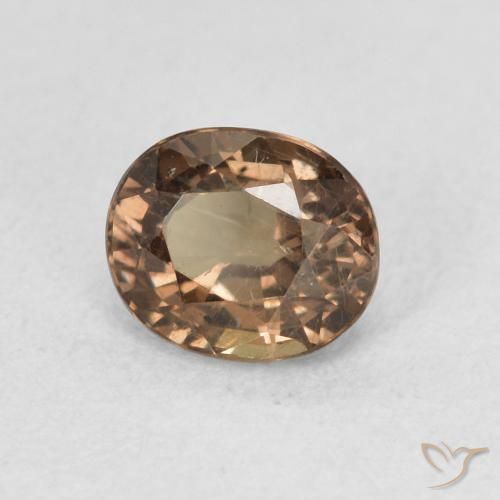 Granada que muda de cor Marrom escuro Natural 0.94ct, oval, VS