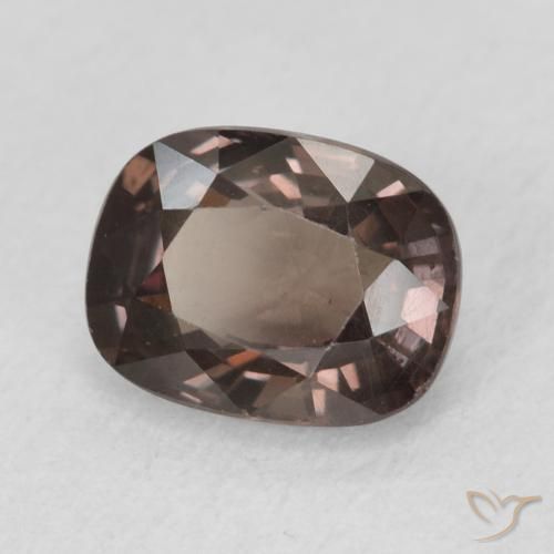 Granada que muda de cor Marrom escuro Natural 1.47ct, Almofada, VS