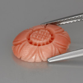 Coral rosa natural 2,52ct, corte flor, opaco