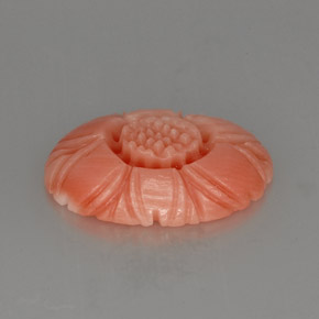 Coral rosa natural 2,52ct, corte flor, opaco