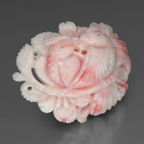 Coral branco natural 61,71ct, forma extravagante, opaco