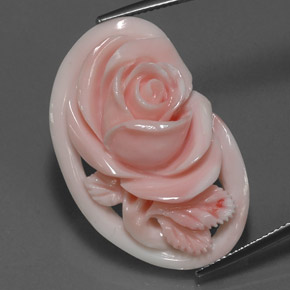 Coral rosa natural 28,77ct, forma extravagante, opaco