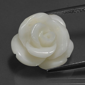 Coral branco natural 9,54ct, forma extravagante, opaco