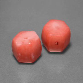 Pedras preciosas de coral rosa natural de  ct, forma extravagante, opaco