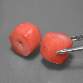 Pedras preciosas de coral rosa natural de  ct, forma extravagante, opaco
