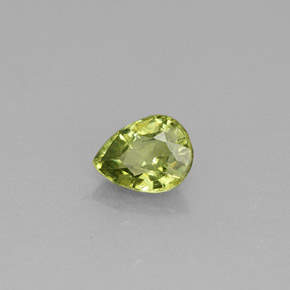 Granada demantoide verde natural 0,39ct, formato de pêra, VS-SI