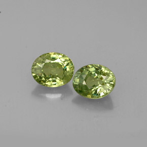 Pedras preciosas de granada demantoide verde natural de  ct, corte oval, VS-SI