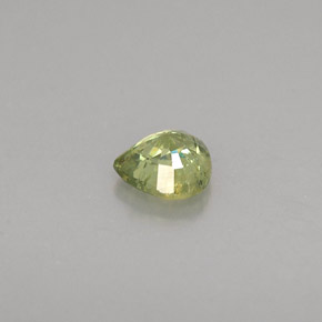 Granada demantoide verde natural 0,35ct, formato de pêra, VS