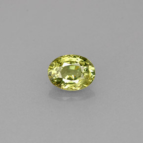 Granada demantoide verde natural 0,42ct, corte oval, VS-SI
