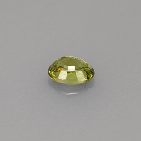 Granada demantoide verde natural 0,42ct, corte oval, VS-SI