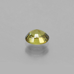 Granada demantoide verde natural 0,58ct, corte oval, VS