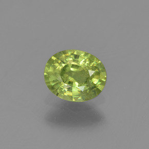 Granada demantoide verde natural 0,48ct, corte oval, VS-SI