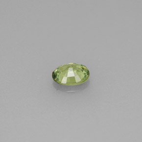 Granada demantoide verde natural 0,28ct, corte oval, VVS