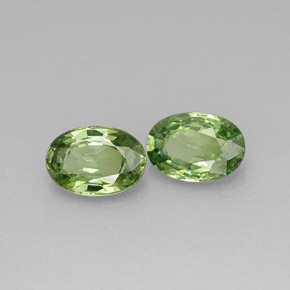 Pedras preciosas de granada demantoide verde natural de  ct, corte oval, VS-SI