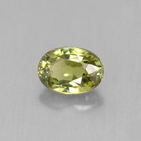Granada demantoide verde natural 0,70ct, corte oval, VVS-VS