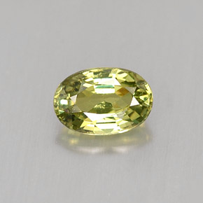 Granada demantoide verde natural 0,65ct, corte oval, VVS-VS