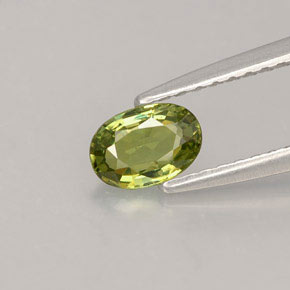 Granada demantoide verde natural 0,45ct, corte oval, VVS-VS