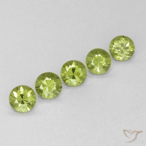 Pedras preciosas de Granada demantóide Verde médio natural de 0.80 ct, Redondo, VVS-VS