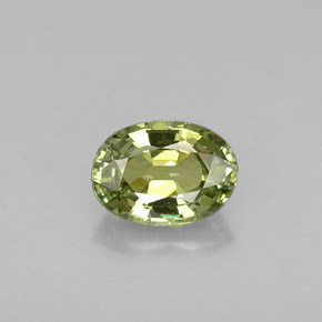 Granada demantoide verde natural 0,62ct, corte oval, VS