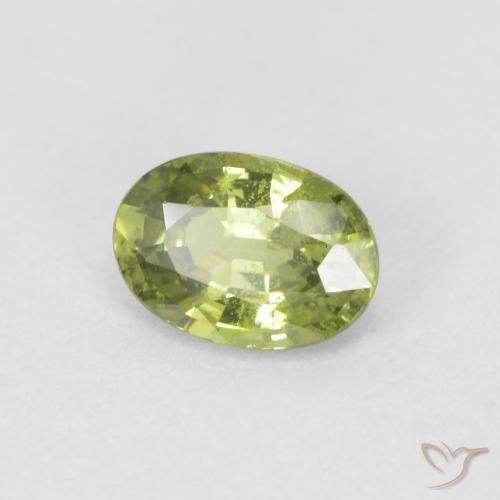 Granada demantóide Verde oliva Natural 0.59ct, oval, VS-SI