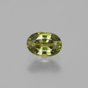 Granada demantoide verde natural 0,65ct, corte oval, VS