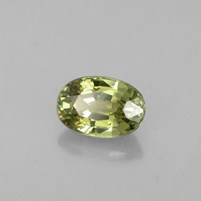 Granada demantoide verde natural 0,67ct, corte oval, VVS-VS