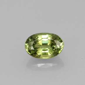 Granada demantoide verde natural 0,71ct, corte oval, VVS-VS