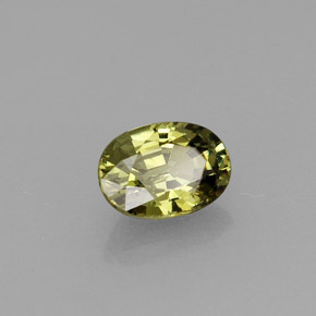 Granada demantoide verde natural 0,70ct, corte oval, VVS-VS