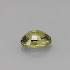 Granada demantoide verde natural 0,70ct, corte oval, VVS-VS