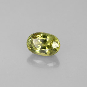 Granada demantoide verde natural 0,75ct, corte oval, VVS-VS