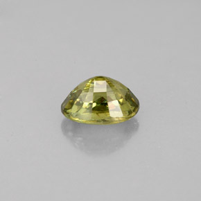 Granada demantoide verde natural 0,75ct, corte oval, VVS-VS
