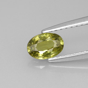 Granada demantoide verde natural 0,57ct, corte oval, VVS-VS