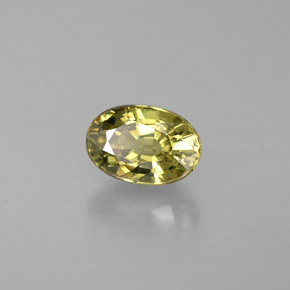 Granada demantoide verde natural 0,68ct, corte oval, VS