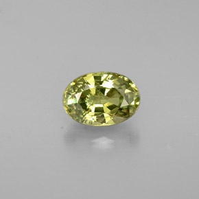Granada demantoide verde natural 0,66ct, corte oval, VS