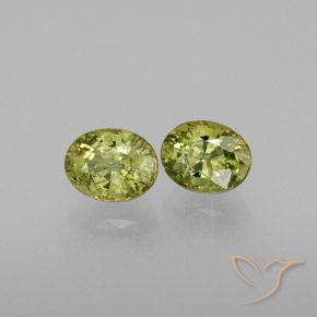Pedras preciosas de Granada demantóide Medium Light Green natural de 0.87 ct, oval, VS-SI