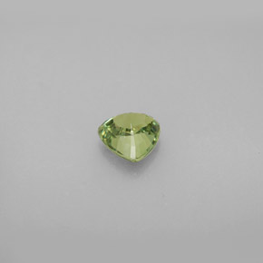 Granada demantoide verde natural 0,77ct, trillion, VS