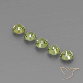 Pedras preciosas de Granada demantóide Olive Green  natural de 1.79 ct, Redondo, VVS-VS