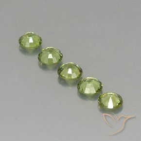 Pedras preciosas de Granada demantóide verde quente natural de 1.59 ct, Redondo, VVS-VS