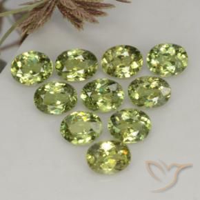 Pedras preciosas de Granada demantóide Verde oliva natural de 2.19 ct, oval, VS