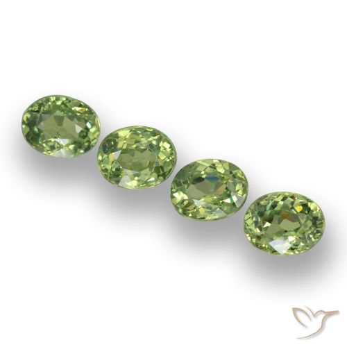 1.31ctw Natural verde quente Granada demantóide, oval, VS