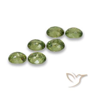 Pedras preciosas de Granada demantóide Verde floresta natural de 2.04 ct, oval, VS