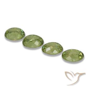 Pedras preciosas de Granada demantóide Verde amarelado natural de 1.14 ct, oval, VS
