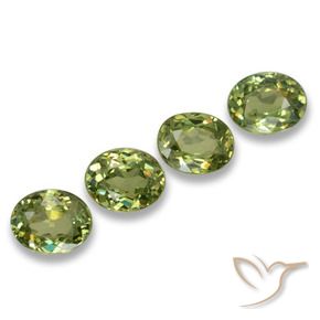 Pedras preciosas de Granada demantóide Verde oliva natural de 1.23 ct, oval, VS