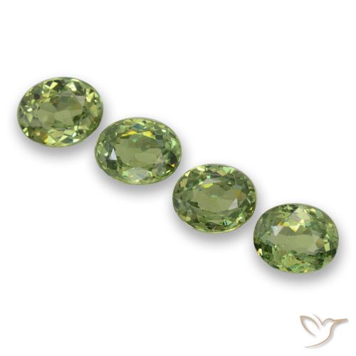 1.49ctw Natural verde quente Granada demantóide, oval, VS
