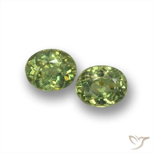 0.80ctw Natural Verde médio Granada demantóide, oval, VS