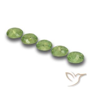 Pedras preciosas de Granada demantóide Amarelo verde natural de 1.61 ct, oval, VS