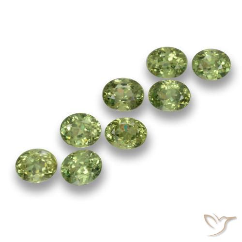 2.60ctw Natural verde quente Granada demantóide, oval, VS