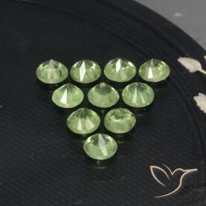 Pedras preciosas de Granada demantóide verde pêra natural de 1.70 ct, Redondo, VS-SI