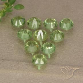 Pedras preciosas de Granada demantóide Luz verde natural de 1.70 ct, Redondo, VS-SI