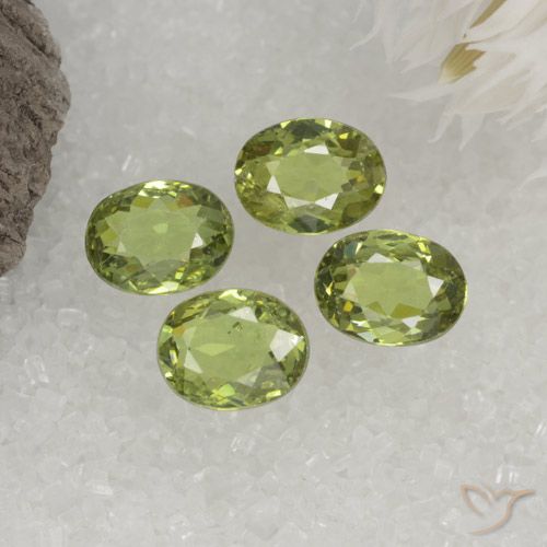 1.44ctw Natural Amarelo verde Granada demantóide, oval, VS